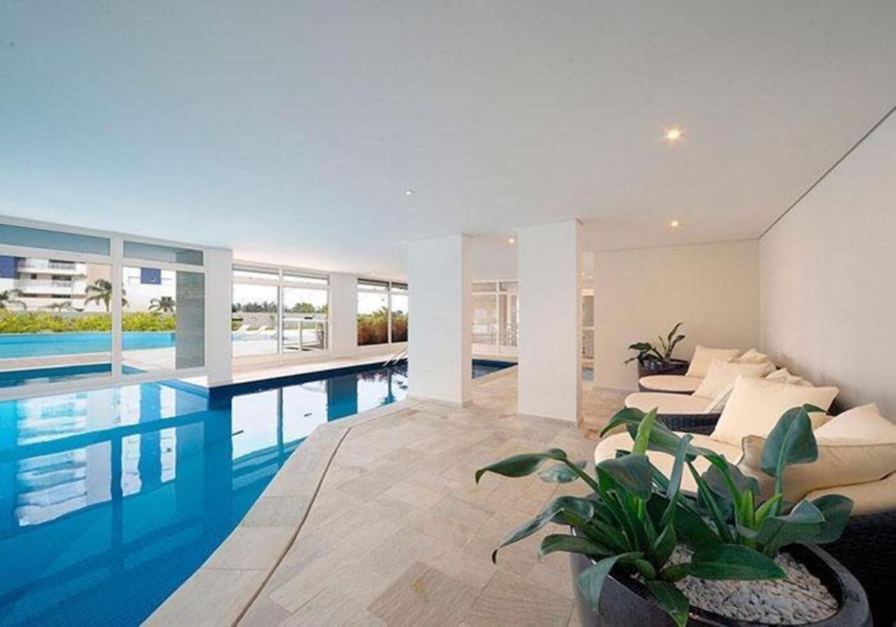 1 | Ap Cinema Frente Mar Com Piscina Aquecida Em Holiday home